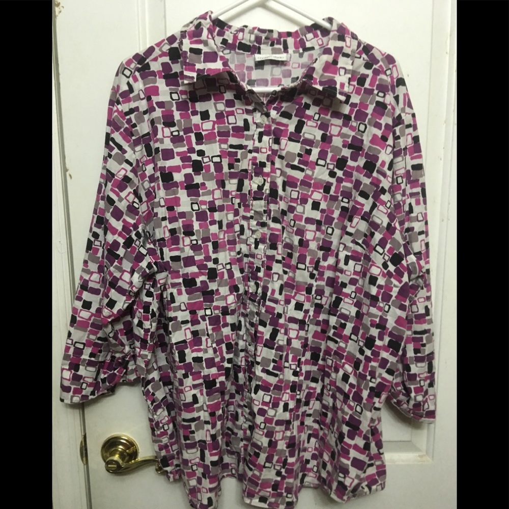 Chelsea Studio 3/4 Sleeve button down shirt